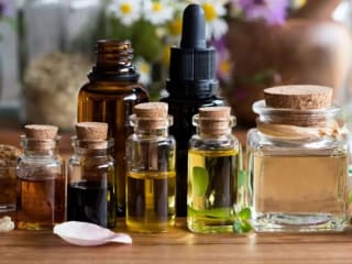 Top 10 Essential Oils That Can Treat Sunburn Effectively!