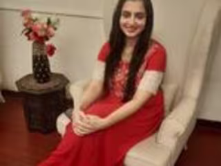 Farhina Writes (@farhinasherwani) • Social Media Manager