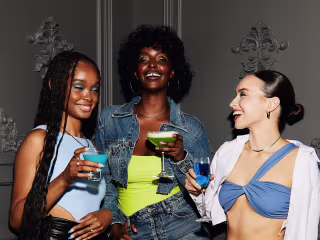 Social Media Management & Creative direction | Vuk Swim 