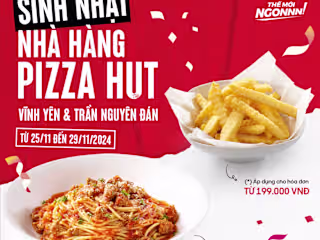 Pizza HUT Social Media
