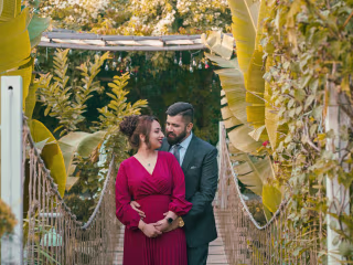 PHOTO EDITING AND COLOUR GRADING 