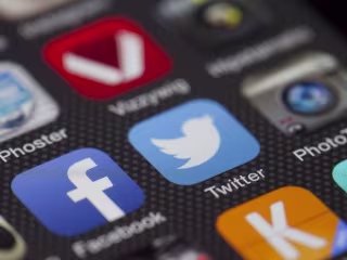 Creating Engaging Blog Posts for Social Media