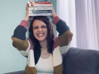 Rose Reads Too Much