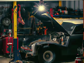 A Day in the Life of a Mechanic | 1-Min Documentary