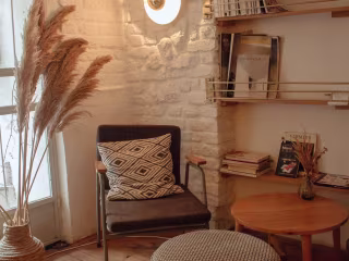 Here is a Chair Guidebook to Select the Right Style
