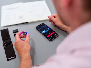 Engineering the software of an IoT device, for the blind