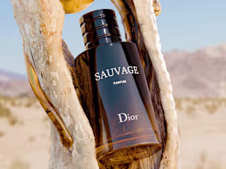Sauvage Perfume (3D Design)