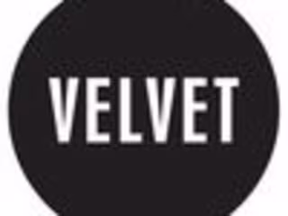 Community Manager in "Velvet" 