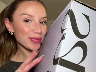 Saie Beauty unboxing