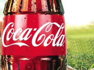 Coca-Cola : The Brand that Opened Happiness