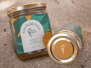 Branding for De la Isla Coconut Oil