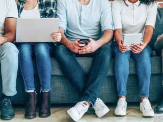Article: How to Reach Freshmen Through Social Media 