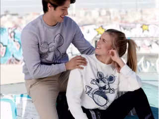 Sweatshirt Illustration