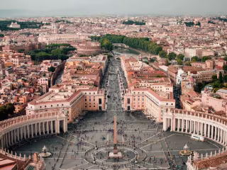 Navigating the Eternal City: My First Day in Rome