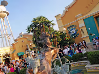 ChatGPT - Disneyland Paris Resort Tycoon