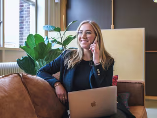 A Guide to SaaS Customer Retention with 8 Actionable Strategies