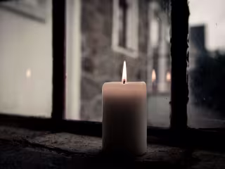 The Candle Light Therapy