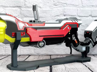 Videogame prop weapon