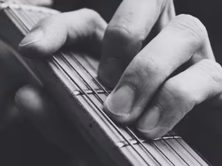 Guitarinform.