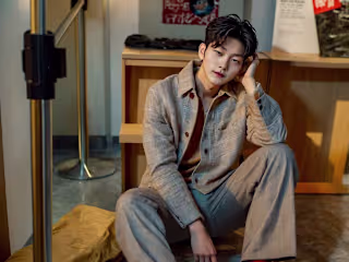 AI-Driven Social Media Strategy for a Virtual K-Pop Idol