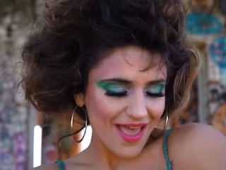 Milagros Yoga Rock - Un dia de verano - YouTube