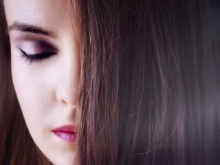 Top 6 Oils for growing thicker and stronger hair faster