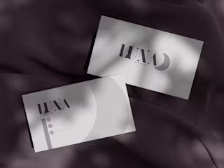 Luna : Logo and business card