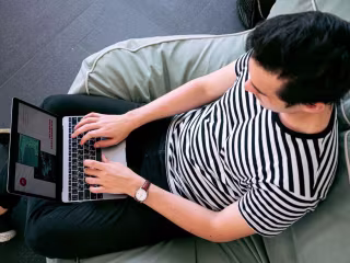 Should Your Business Hire A Freelance Blog Writer?