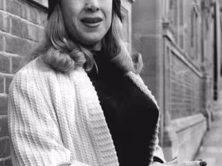 Roberta Cowell
