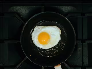 Use Egg Yolks to 
Strengthen Your Brain