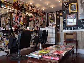 Jimmy Trims social media and marketing