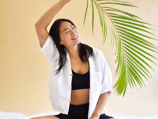 Ahimsa: Sustainable Yoga Wear (Clothing, Brand, Photography)