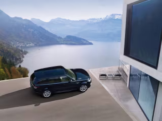 Range Rover content campaign — Mark Scott // Creative Director