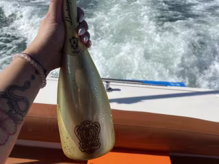 Wine by Lamborghini: Video UGC 