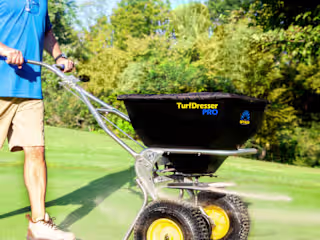 Blogging for a Landscaping Spreader Manufacturer for 7 Years
