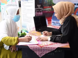 Social Worker in Public Service