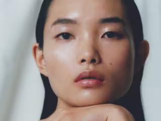 Dermaplaning Is Trending Again – This Is What You Need To Know
