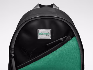 Brand Identity for Innovative Bag Company