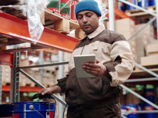 2,000-word blog for Hive: SKU meaning: What does SKU stand?