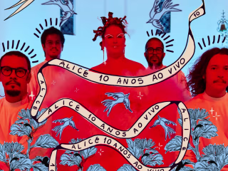 Alice Caymmi Album Cover
