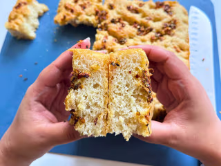Recipe Blog - No-Knead Focaccia