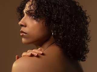 PHOTOGRAPHY/RETOUCH