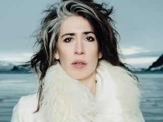 Imogen Heap ‘Headlock’