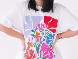 T- shirt print designs