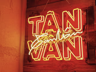 TanVan Restaurant | Brand Identity