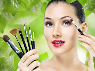Women_beauty_product :: Behance