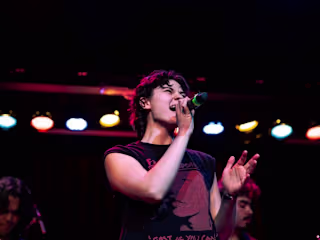 Students turn back time with rock and roll at spring showcase 