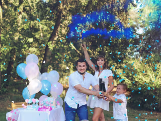 Baby Shower: a boy or a girl?