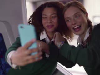H.Samuel's Television Advert 2018 - Gifting 