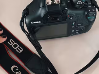 Unboxing UGC Video